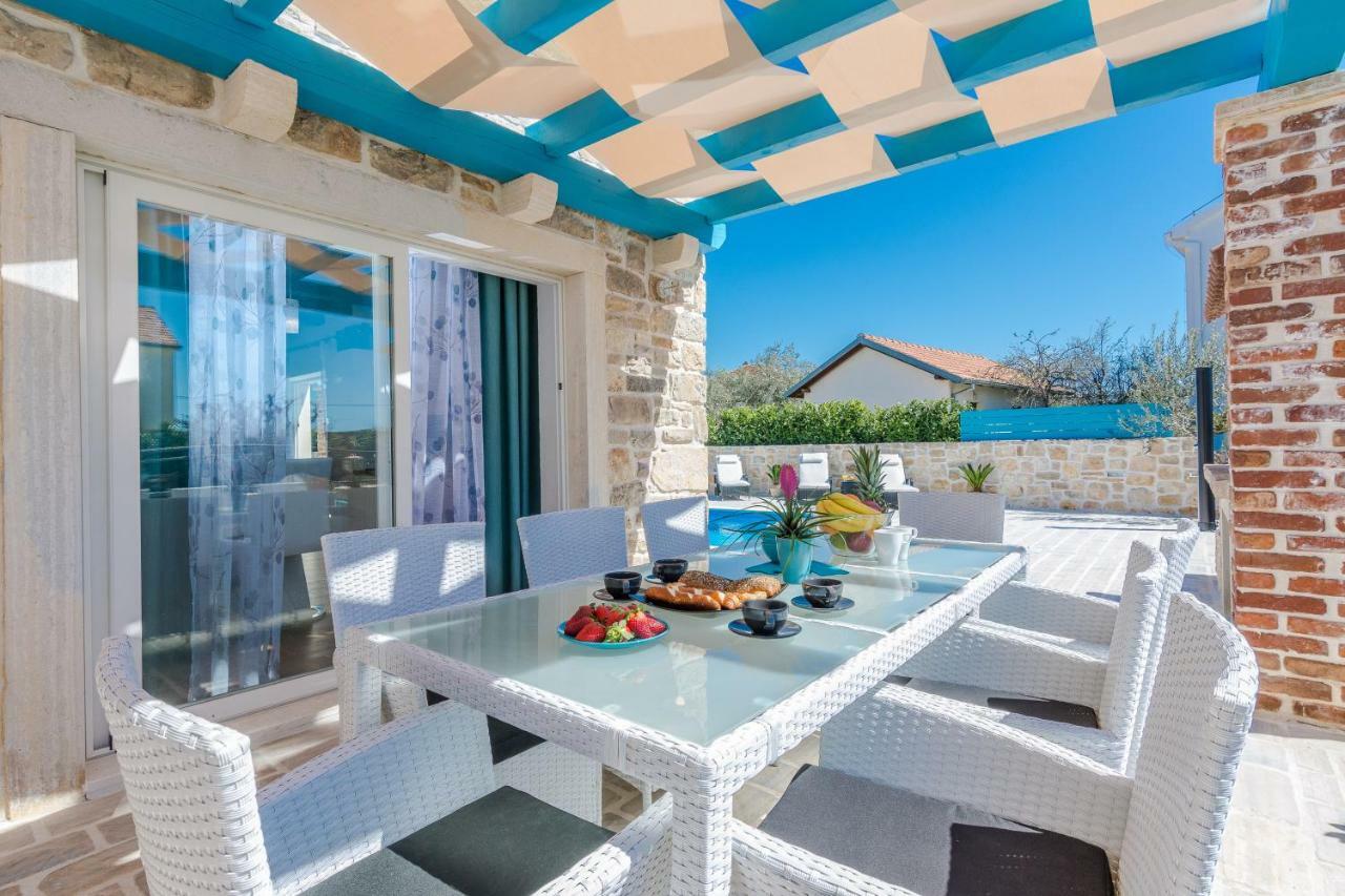Villa Delozija Sukošan Buitenkant foto