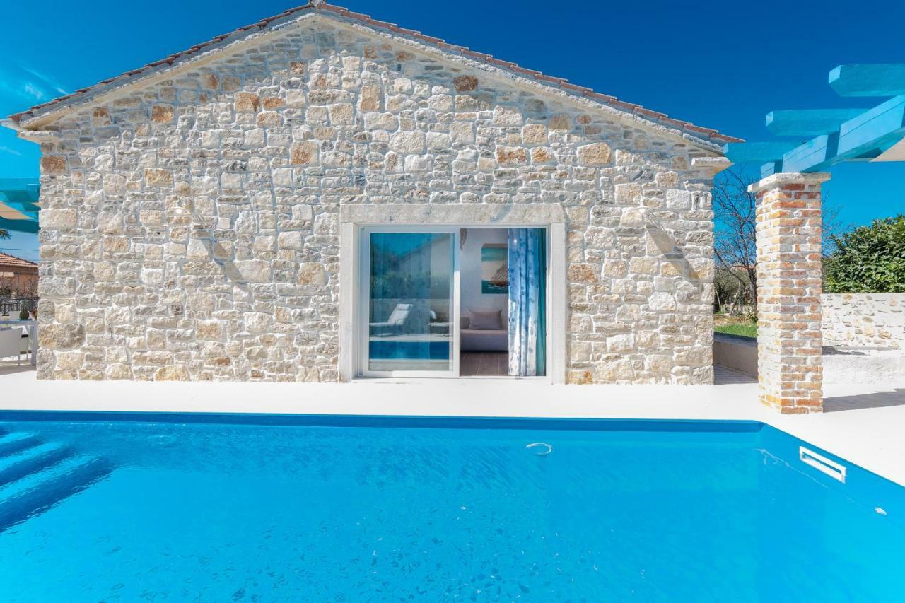 Villa Delozija Sukošan Buitenkant foto